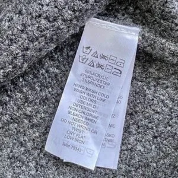 Cynthia Rowley Charcoal Gray Toggle Front Cardigan Sweater Size M - Picture 5 of 7